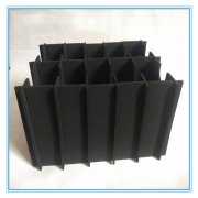 它的电阻值在10的6次方到