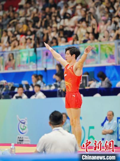 张博恒克服伤病险情摘金 巴黎奥运亚军全锦赛登