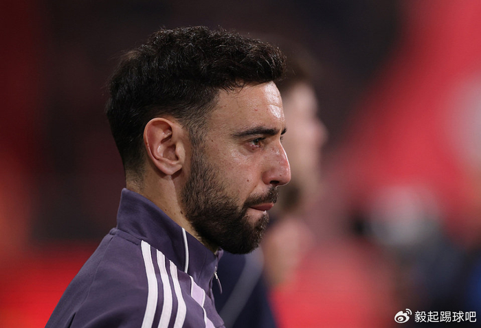 曼联高层敲定布鲁诺未来决策时间表 避免影响引