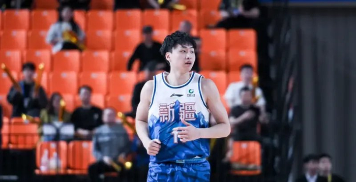 新疆力克天津年轻军团爆发 阿不都齐麟联手助队